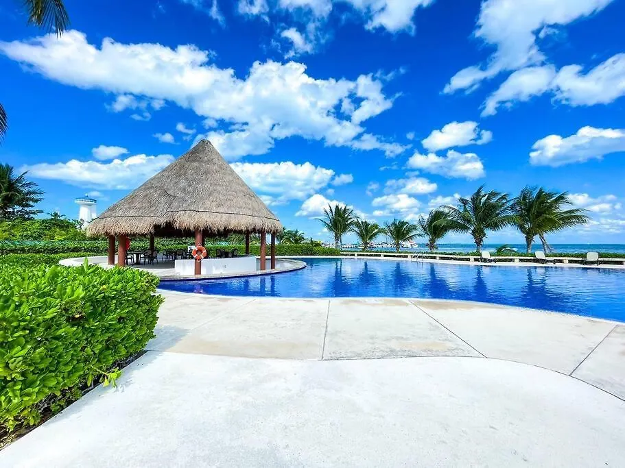 Punta Me Luxury Apartments Ocean View & Beach Front In Amara カンクン