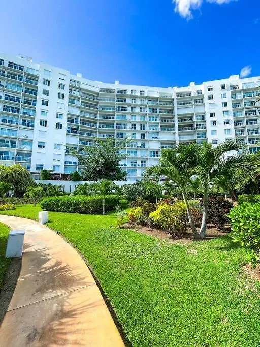 Punta Me Luxury Apartments Ocean View & Beach Front In Amara Cancun