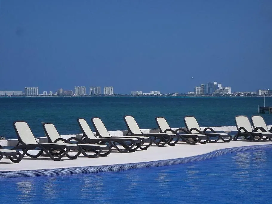 Punta Me Luxury Apartments Ocean View & Beach Front In Amara Cancun 0*,